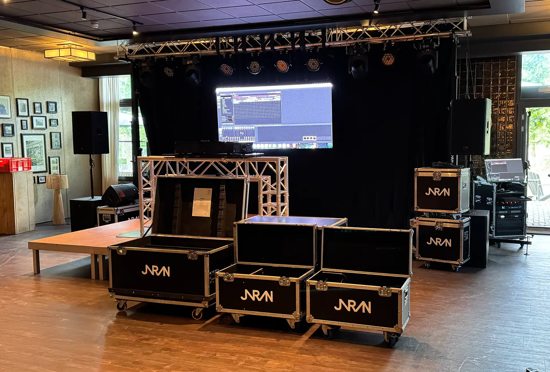 JRN Opbouw